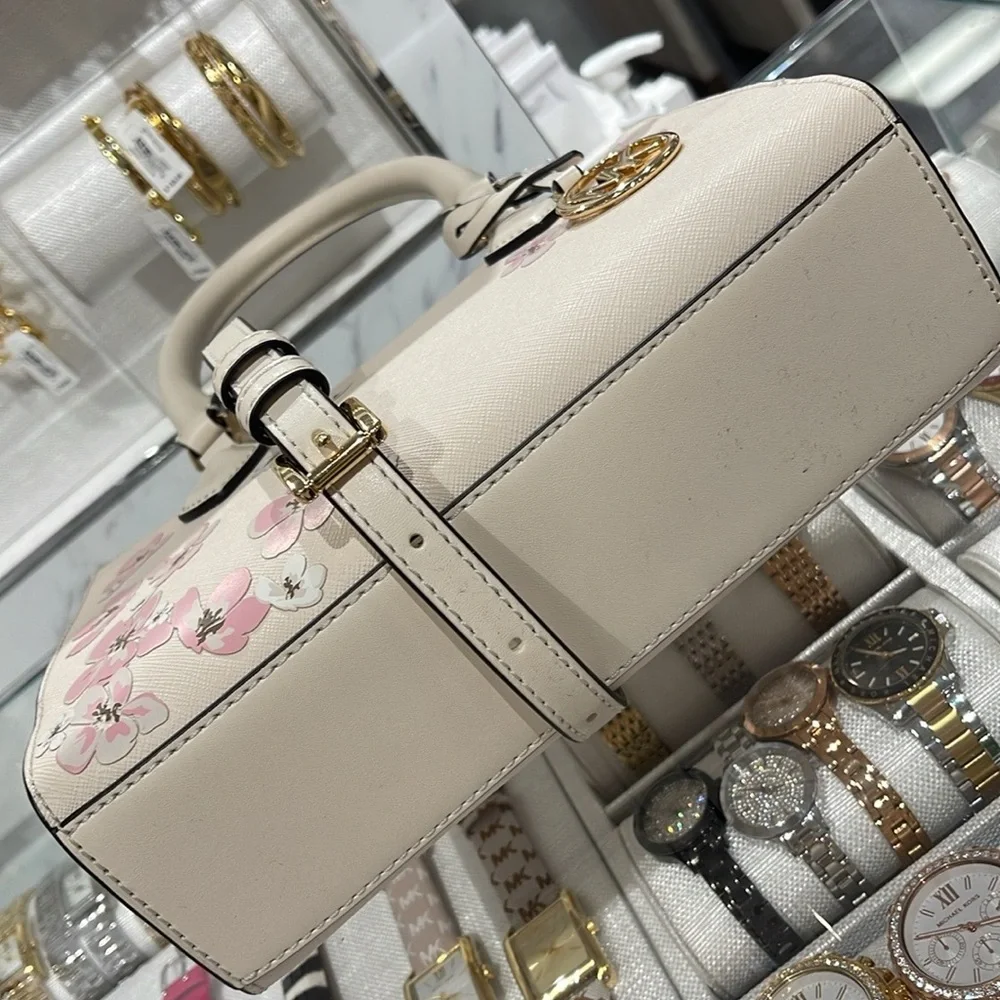 Michael Kors Sheila Sm Central Zip Floral Embellished Satchel Crossbody NWT - Picture 12 of 16